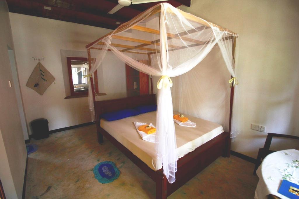Wine Tree Garden Guesthouse 米瑞莎 外观 照片